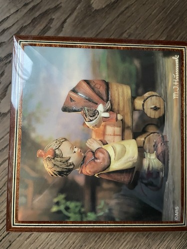 Hummel spieluhr - hummel,