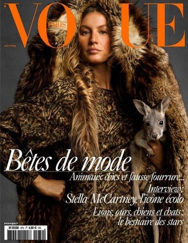 Vogue paris august - paris,