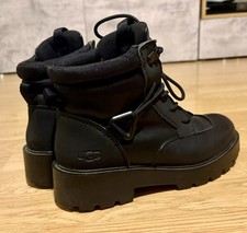 UGG Damen Tioga Boots Black
