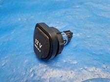 Original Mercedes Steckdose 12 Volt im Kofferraum C-E-Klasse GLK X204 W221