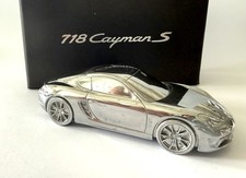 Porsche 718 Cayman S Briefbeschwerer