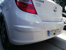 Rear bumper para - para, por