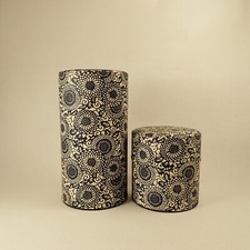 Teedose "kiku Karakusa" aus