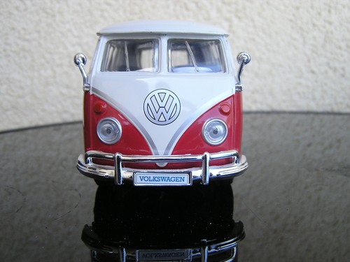 Maisto volkswagen van - maisto,