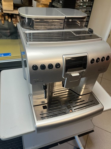 Saeco royal one touch - saeco,