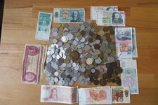 Konvolut  Münzen und Banknoten ca. 1,1 kg verschiedene Länder und Jahre
