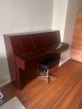 Klavier Marke KAWAI inkl. bundesweiter Zustellung frei Bordsteinkante