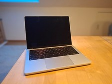 Apple MacBook Pro 14" (2021) |