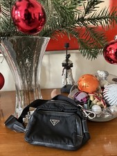 PRADA Gürteltasche Schwarz