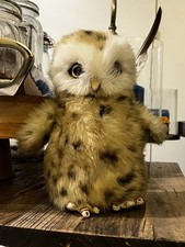 Steiff Wiggi Baby Eule 2592/25 Kuscheltier ca. 24 cm groß Knopf im Ohr Fahne