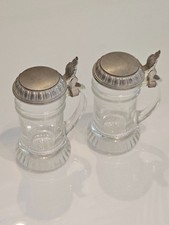 2 kleine Schnapskrüge Krug Glas Zinn Deckel Original BMF Schnapskrügerl