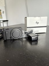 Sigma FP 24MP + Handgriff