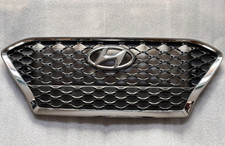 Original Hyundai Kona Kühlergrill Frontgitter Chromrahmen 86352-J9100
