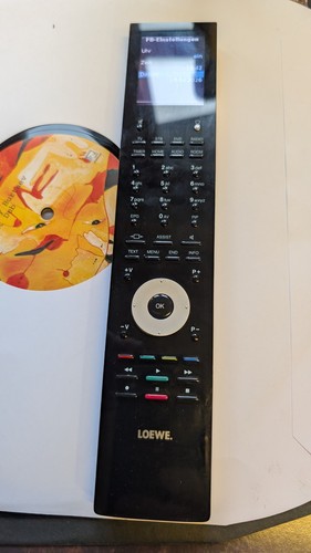 Loewe assist media display - assist,