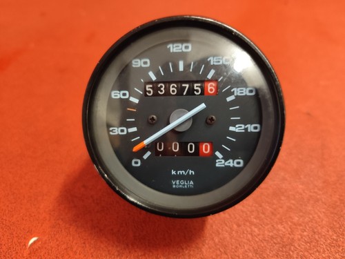 Moto guzzi 850 tachometer - moto, t5
