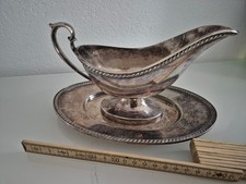 Alte Berkeley  Sauciere  mit