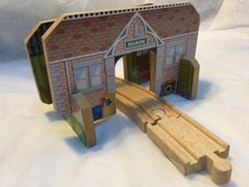 Thomas Holzeisenbahn 2 in 1