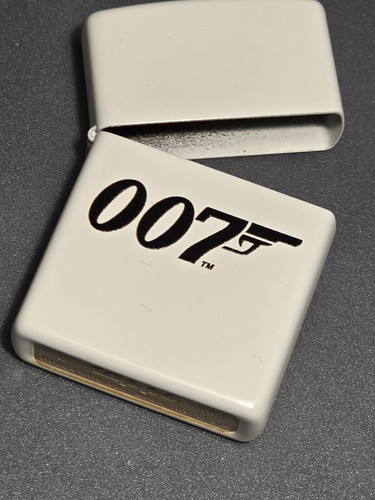 Zippo james bond 007 weiß - james,