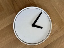 IKEA Stolpa Wanduhr 32cm Design Minimalistisch