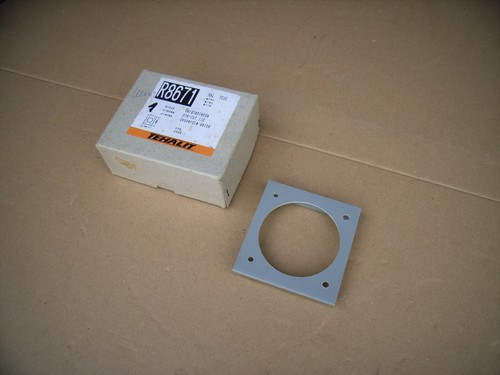 Geräteblende tehalit hager - geräteblende,