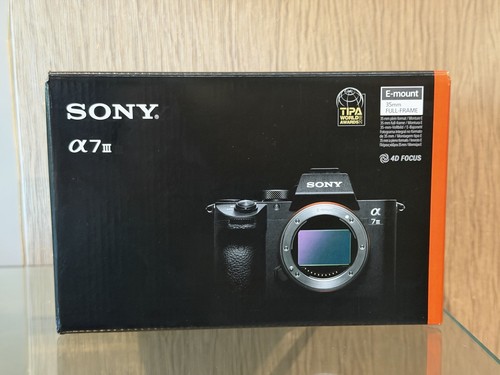 Sony alpha iii - alpha, a7