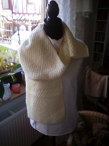 Handarbeit gestrickter schal - handarbeit-,