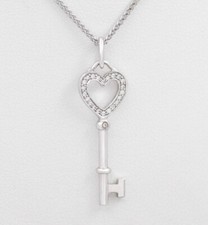 Tiffany  Co. Keys Herz Schlüssel Anhänger 18K Weißgold mit Diamanten