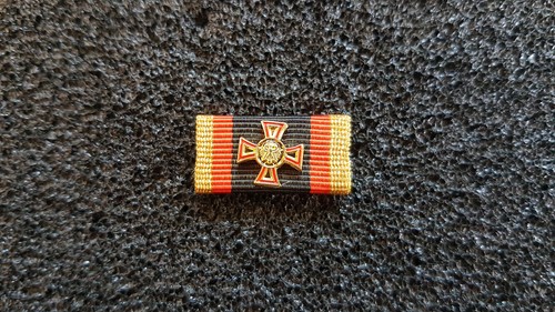 Bundeswehr ehrenkreuz - (s1-153),