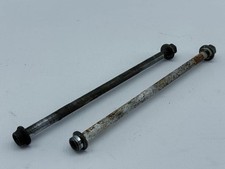 Yamaha R1 RN19 Motor Schrauben Achse Engine Mounting Bolts Axles (11) 07'