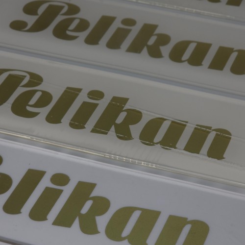 Pelikan werbung schaufenster - pelikan,