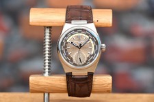 FREDERIQUE CONSTANT Highlife