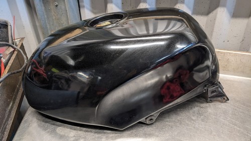 Triumph daytona 900 - triumph,