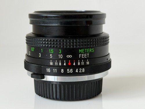 Olympus mount vivitar 28mm - mount,