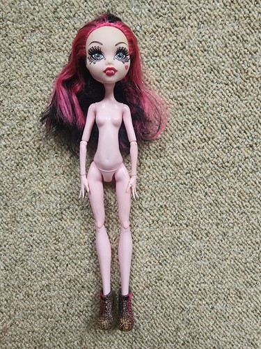 Monster high puppe - high,
