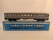 Märklin 4083 reisezugwagen - h0,