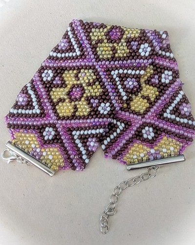 Handmade armband with peyote - with,