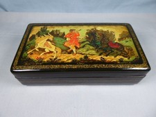 Handbemalte russische Lackschatulle - signiert