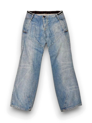 Levi engineered twisted - levi's, leg