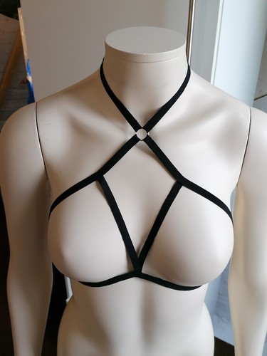 Neue harness gothic cage - harness,