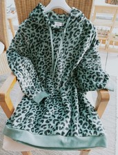 Damen Pulli Longpulli Hoodie Kuschelpulli Oversize 46/48  Grün Muster  Neuwertig