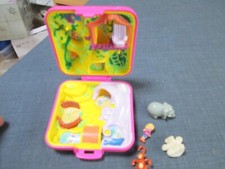 Polly Pocket Dose -  wild Zoo
