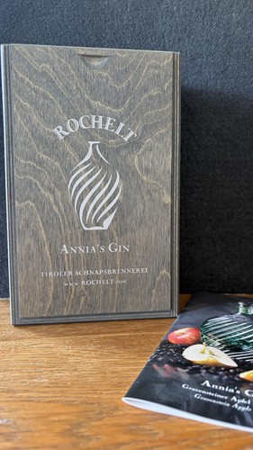 Rochelt annia gin l - rochelt, annia’s