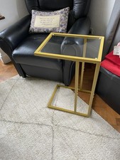 Beistelltisch C-Form