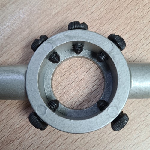 Schneideisenhalter 11 mm - 30,