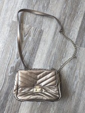 Pieces Kleine Umhänge Tasche Silber-Gold Metallic