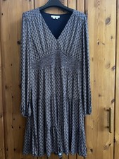 Kleid Boden Gestuftes Jersey Kleid Mit Herzen 42 L  Neu