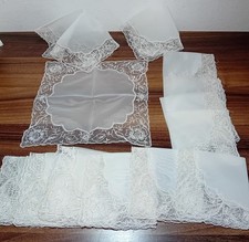 13 ältere Stofftaschentücher