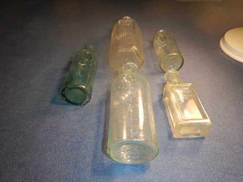 Antike apothekerflaschen - antike, /