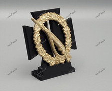 AUFSTELLER IN EK ✠ FORM -