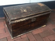 Alte kleine runddeckeltruhe - kleine,